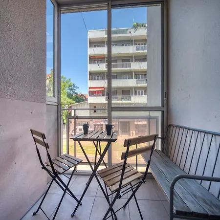 Apartment Le Theatre Du Cours Grenoble
